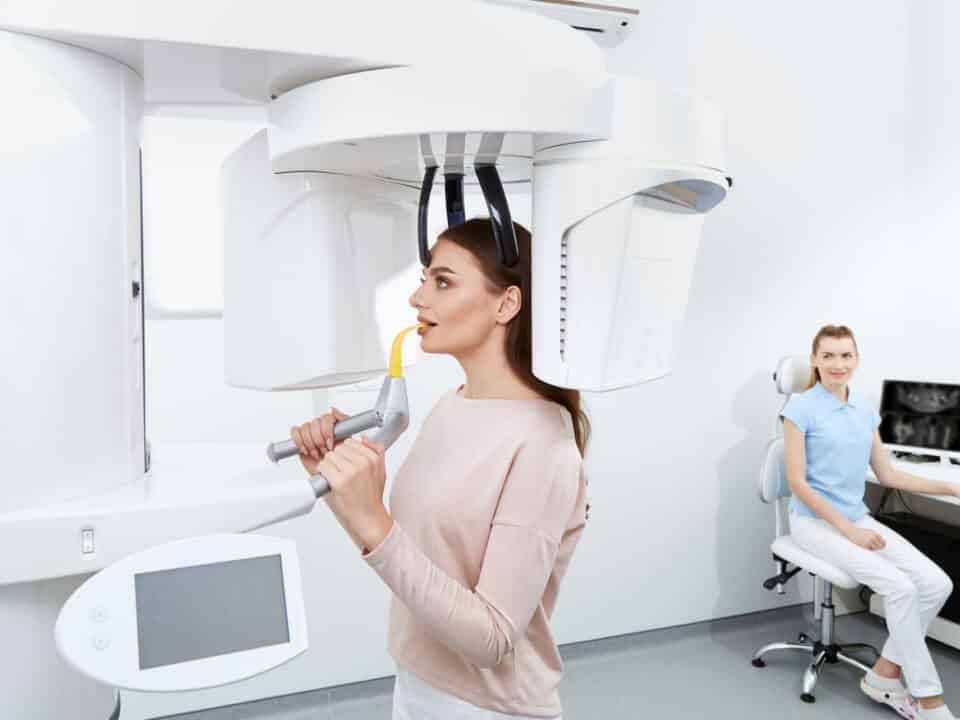 tomografie dentară la DigiRay